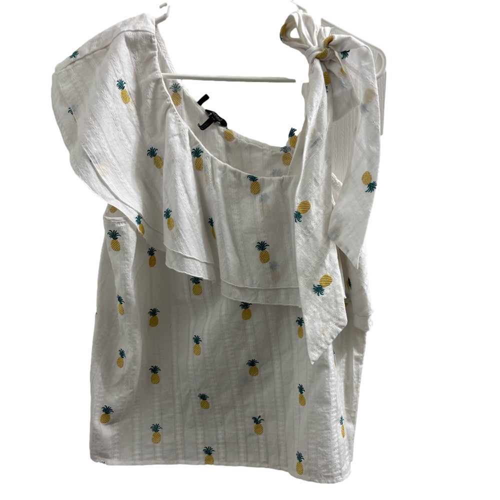 Buffalo David Bitton Pineapple Embroidered Ruffle One Shoulder Top Size L - Picture 7 of 7